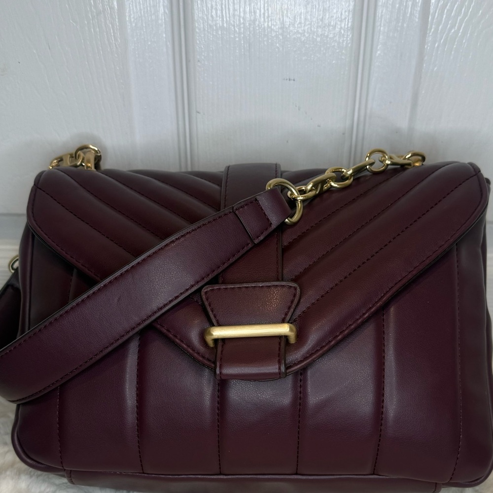 TIME AND TRU WOMAN’S SATCHEL MIMI HANDBAG